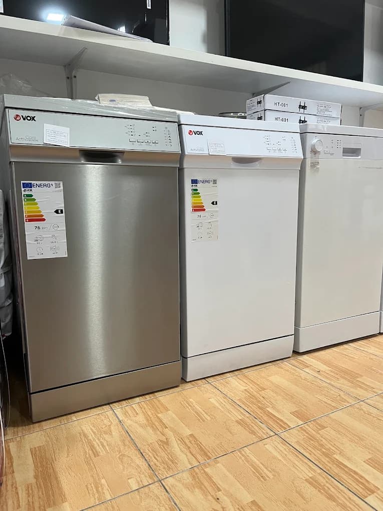 TechnoVox showroom sa mašinama za pranje sudova